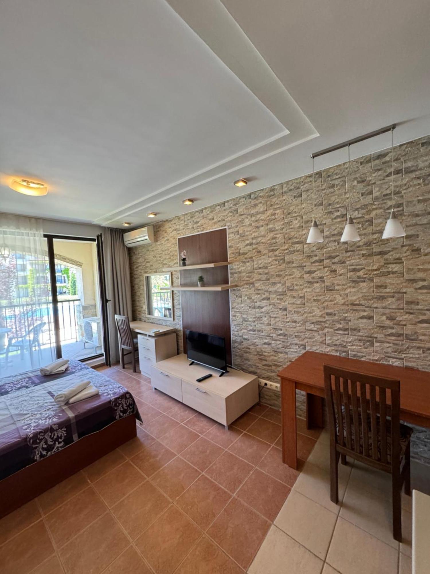 Green Life Private Sp Apartments -소조폴 외부 사진